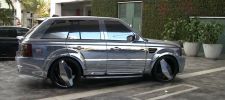 nasty-chrome-wrapped-range-rover[1].png
