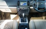 land_rover_freelander_2_center console.jpg