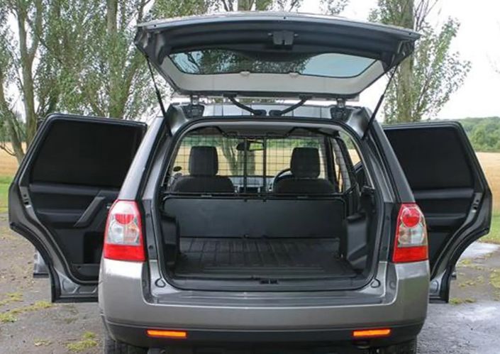 Convert Freelander 2 into commercial van